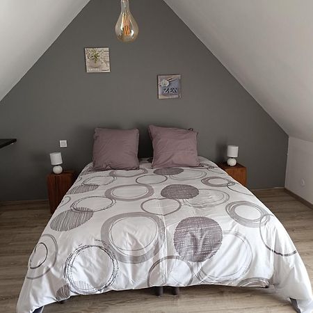 Gite De La Grand Maison Les Chenes Seigy Bagian luar foto
